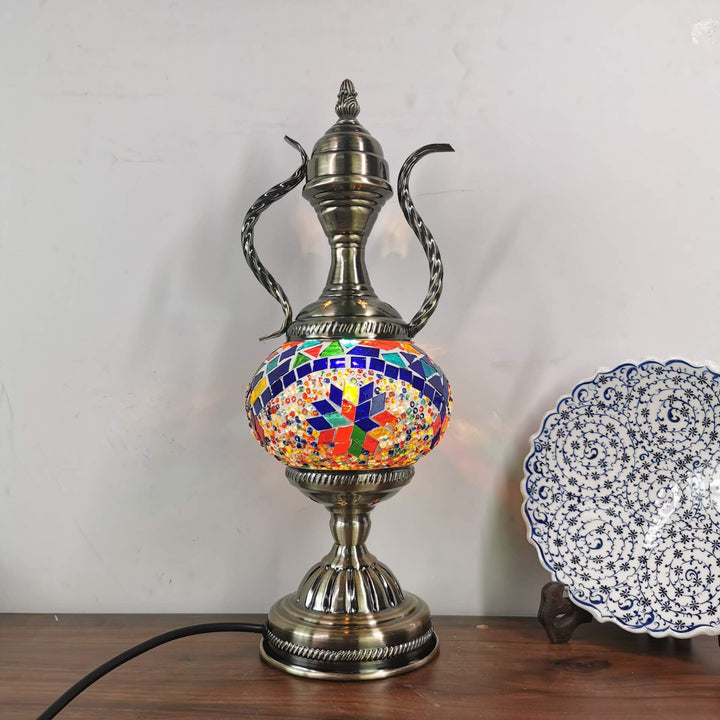 Diseño de cafetera de vidrio vintage turca hecha a mano, lámpara de mesa de 1 luz 