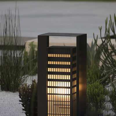 Solar Metal Square Shape Outdoor LED Lawn Patio Floor Lamp