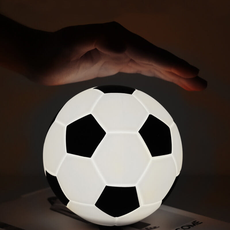 Kreatives Fußball-Silikon-LED-Nachtlicht USB-Ladetischlampe 