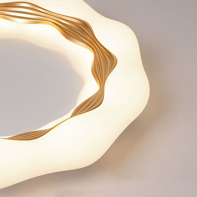 Moderne, minimalistische, runde LED-Deckenleuchte mit Farbwelle 