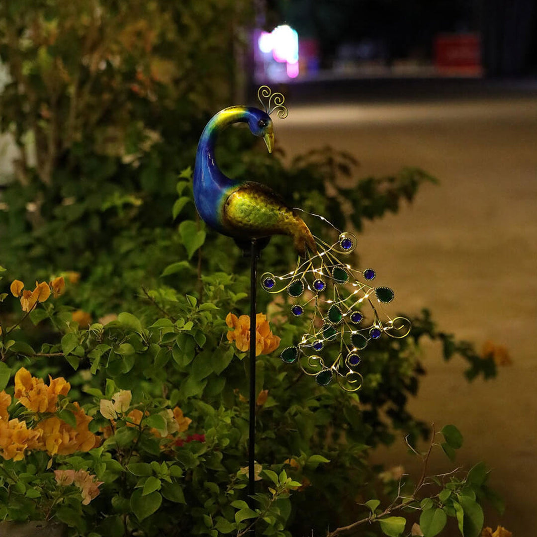 Lampe de sol décorative de pelouse extérieure à LED en forme de paon en fer industriel solaire 