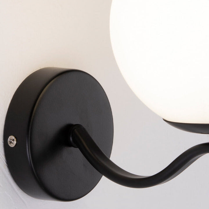 Lámpara de Aplique de Pared de 1 Luz con Pantalla Esférica de Vidrio y Soporte de Hierro de Lujo 