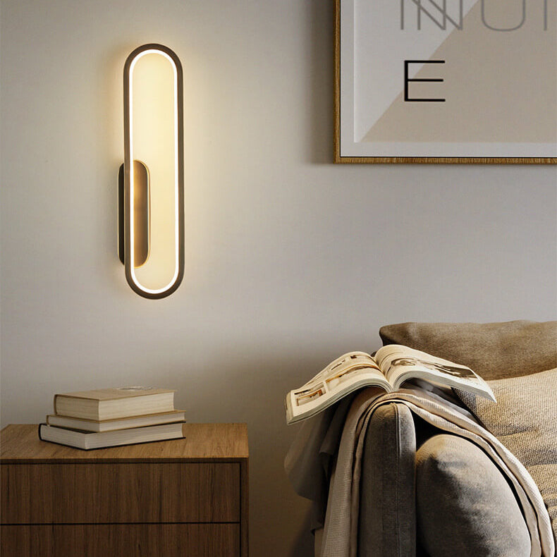 مصباح حائط LED بتصميم بيضاوي بسيط من النحاس الصناعي 