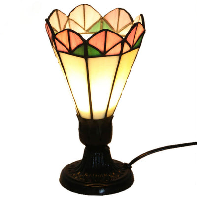 Retro Tiffany Creative Flower Design 1-Licht-Tischlampe 