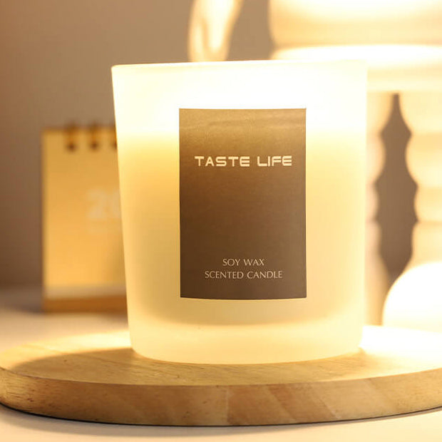 Modern Creative Michelin Robot LED Aromatherapy Melting Wax Table Lamp