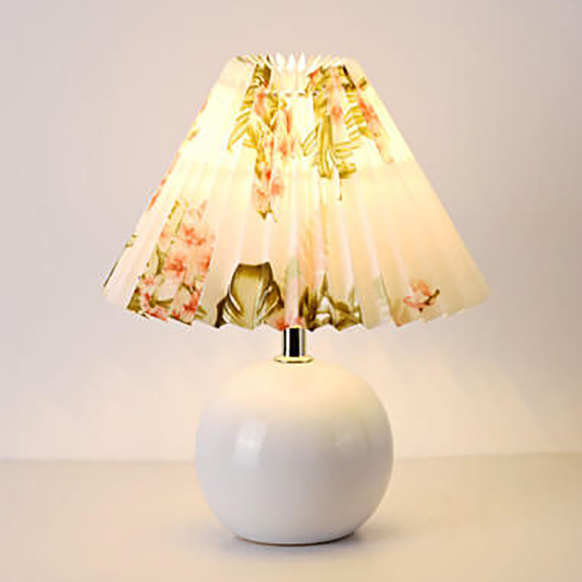 Vintage Plissierter Stofflampenschirm Keramik 1-Licht Tischlampe 