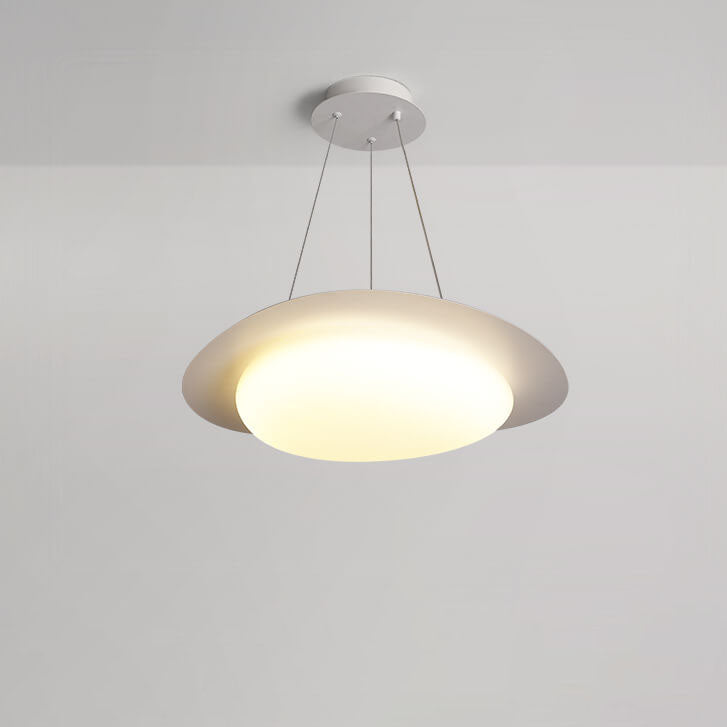 Moderne minimalistische weiße Kieselstein-Acryl-Eisen-LED-Pendelleuchte für das Wohnzimmer 