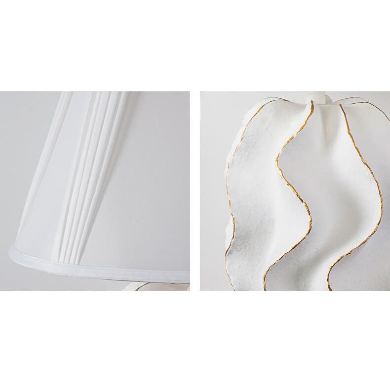 Lampe de table à 1 lumière à base de résine rayée en tissu blanc de luxe moderne 