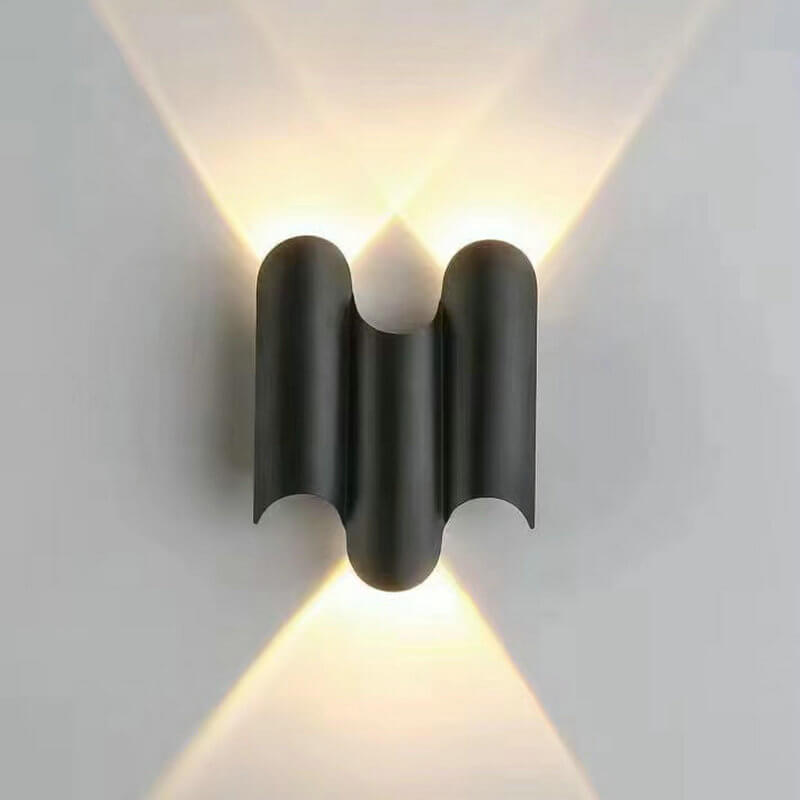 مصباح حائط مقاوم للماء LED بتصميم عمود منحني بسيط وإبداعي للاستخدام الخارجي 