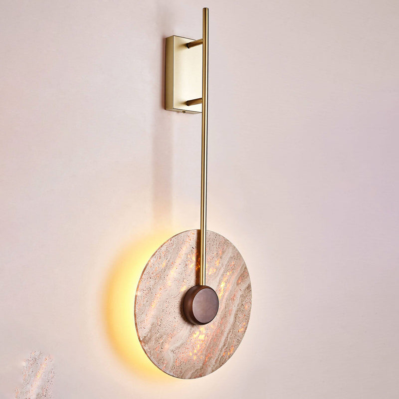 Skandinavische moderne minimalistische runde Eisen-Gelbe Travertin-LED-Wandleuchte 