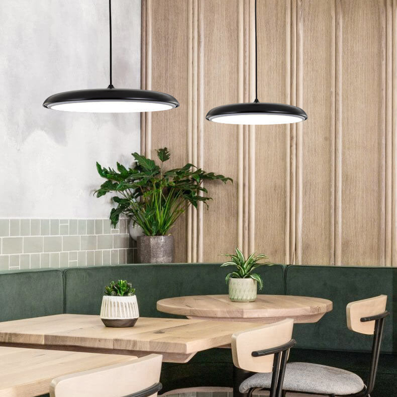 Lámpara colgante LED de metal con forma de platillo volante nórdico Macaron 