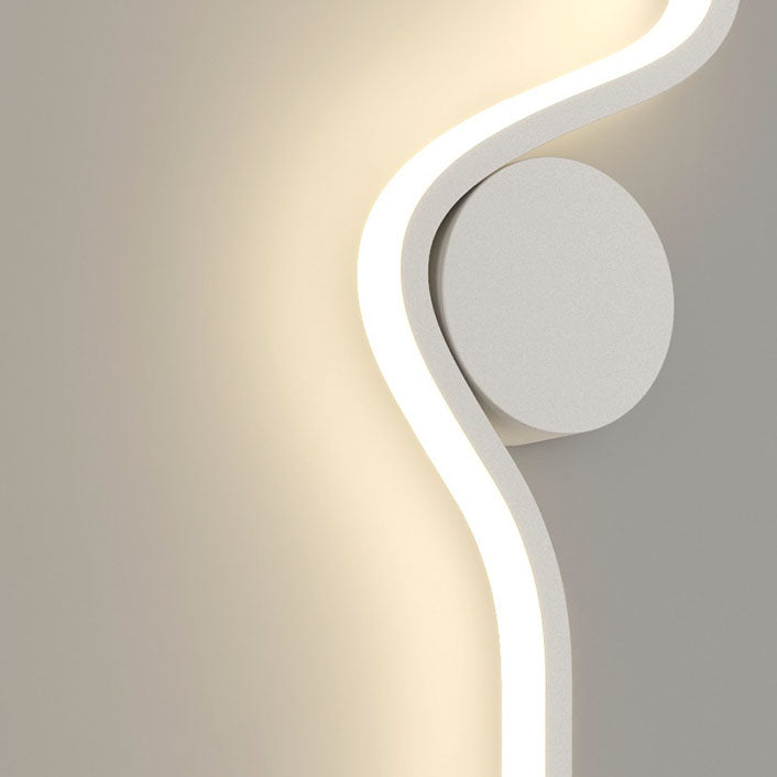 Modern Minimalist Iron Aluminum Silicone Long Strip LED Wall Sconce Lamp For Living Room