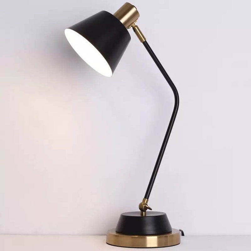 Moderne, minimalistische, einfarbige, 1-flammige Tischlampe aus Eisen