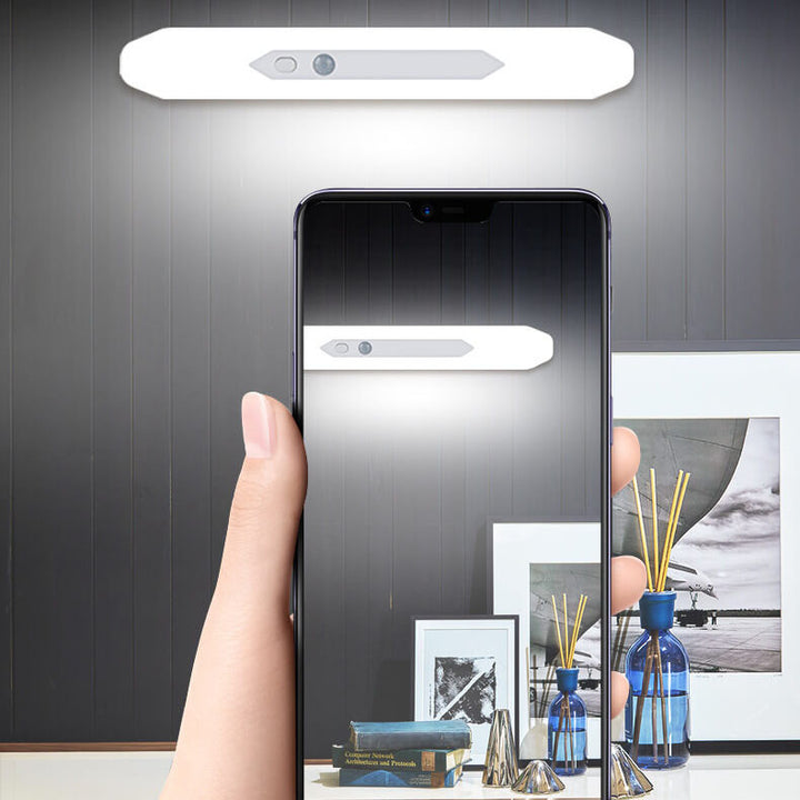 Lámpara de pared con luz nocturna LED de inducción de cuerpo humano con carga USB 