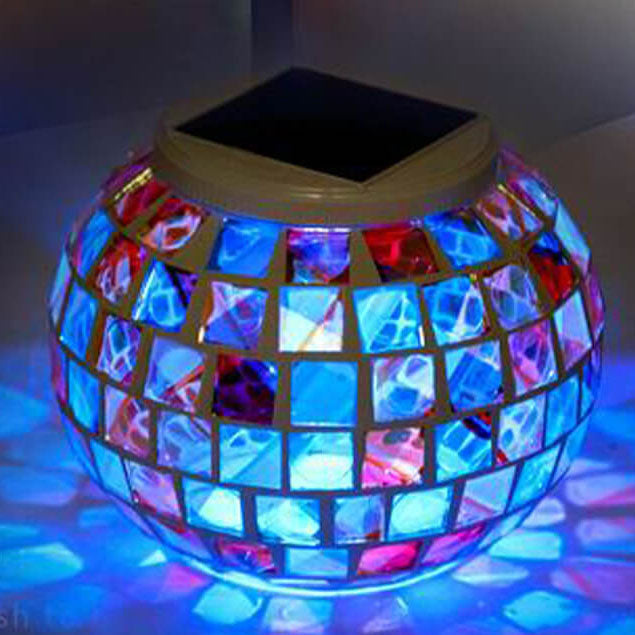Luz de césped LED para exteriores de mosaico impermeable ABS solar Tiffany 