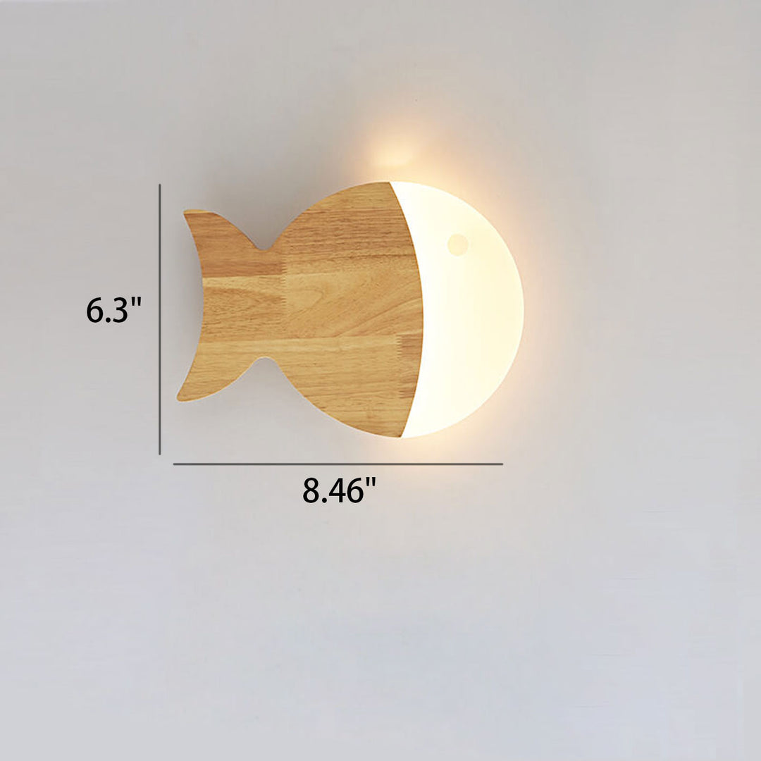 Nordische minimalistische Fisch-LED-Wandleuchte aus Eichenholz 