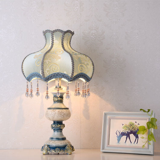 Europe Retro Light Luxury Flower Resin 1-Licht-Tischlampe 