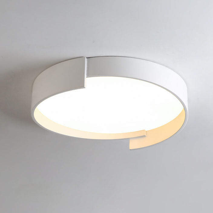 Nordic Simplicity Round Geometric Edge LED Flush Mount Ceiling Light