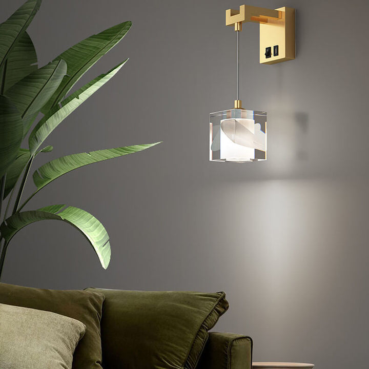Contemporary Luxury Cube H65 Brass Acrylic 1-Light Wall Sconce Lamp For Living Room &amp; Bedroom