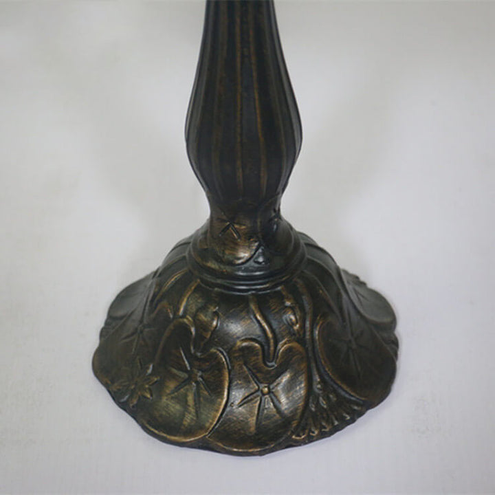 Lampe de table vintage Tiffany beige avec dôme en gemmes vertes à 1 lumière 