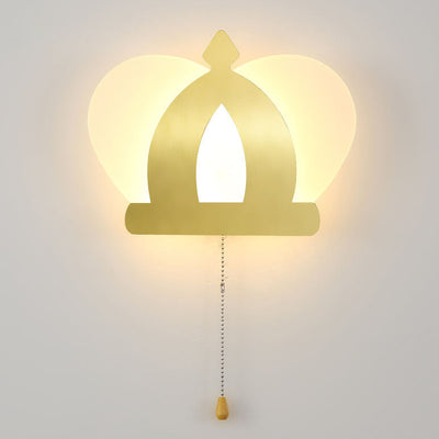 Moderne minimalistische LED-Wandleuchte aus Acryl mit goldener Krone