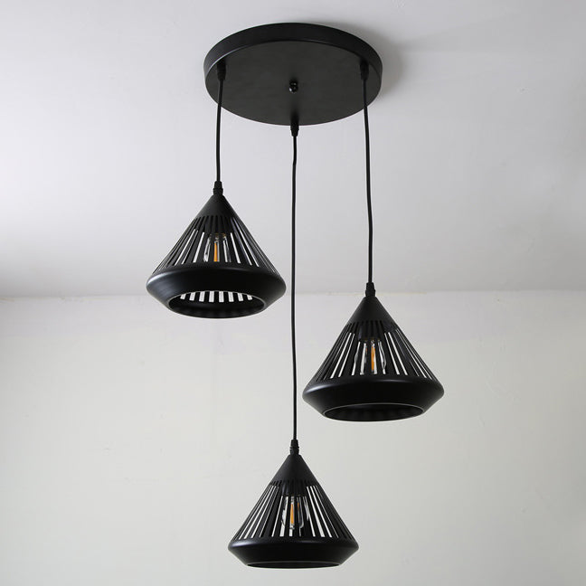 Moderne minimalistische hohl geschnitzte Eisen 3-Licht Kronleuchter 