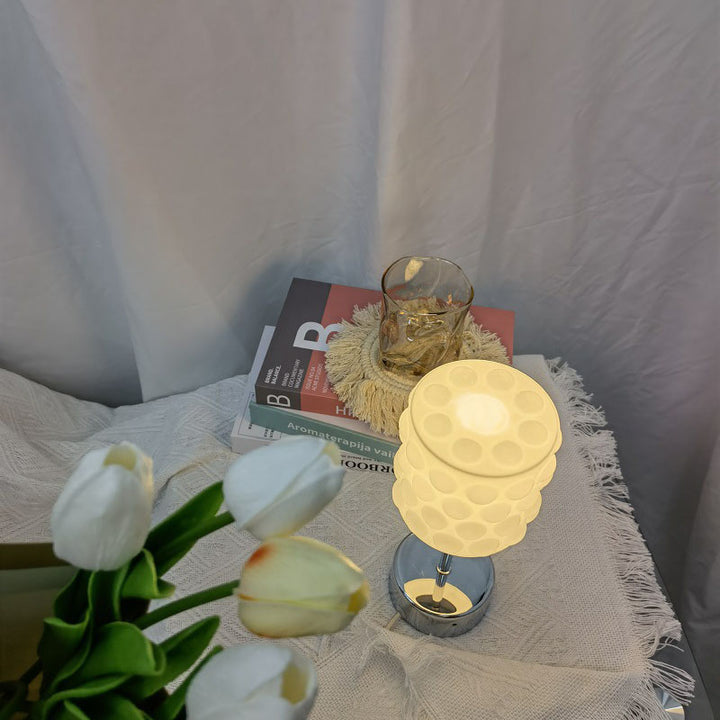 Nordische minimalistische LED-Lesetischlampe aus Glas und Metall 