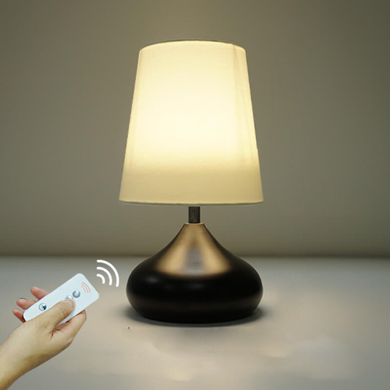 Moderne ABS-Lampenschirm-LED-Tischlampe mit mehreren Schalteroptionen 