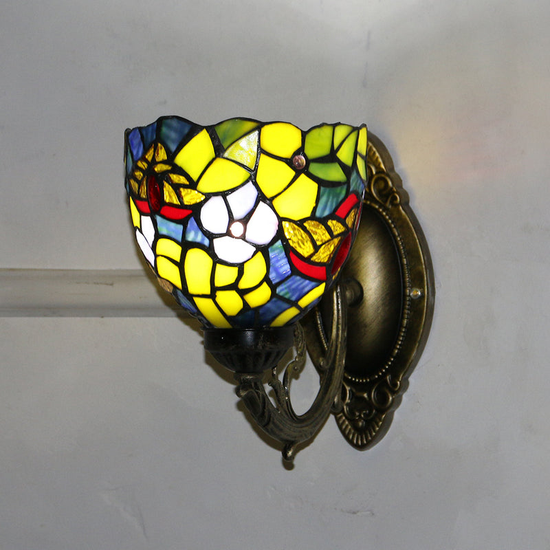 European Style Tiffany Baroque Stained Glass Bowl 1-Light Wall Sconce Lamp