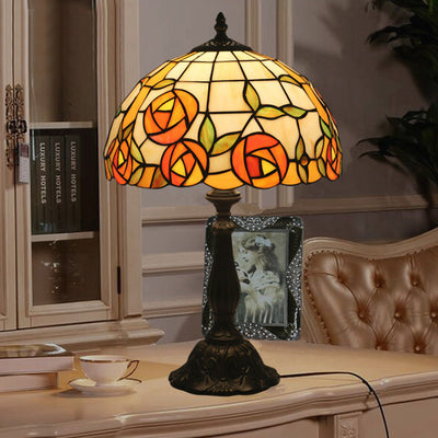 Tiffany-Tischlampe mit 1 Leuchte in Zinklegierungsfarbe 