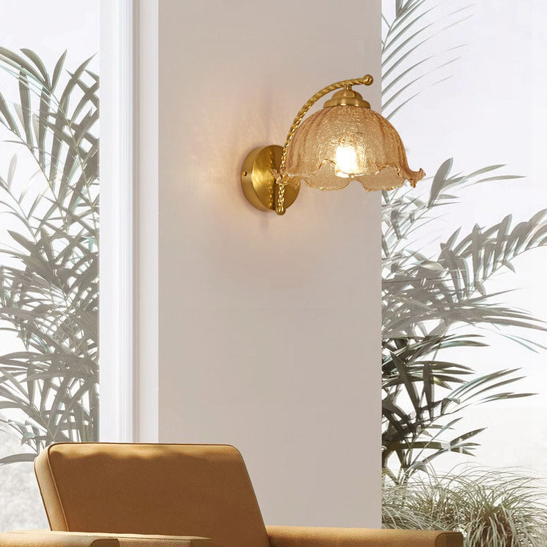 Traditional French Floral Hardware Glass 1-Light Wall Sconce Lamp For Bedroom