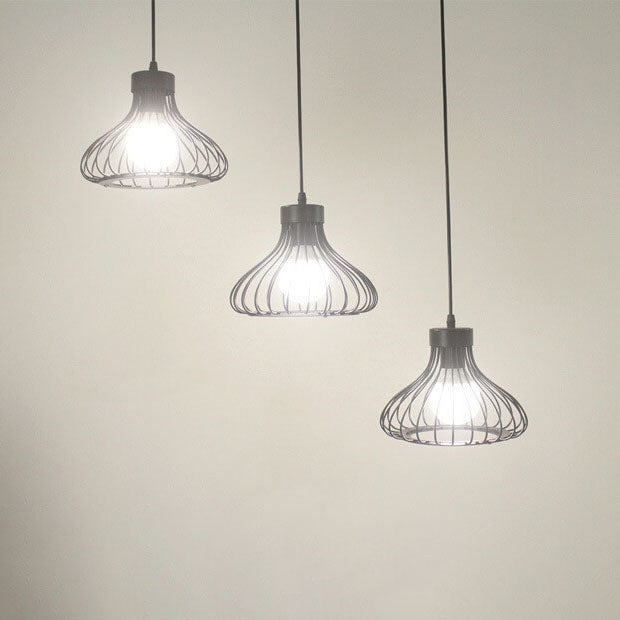 Zeitgenössischer industrieller Eisen-Schwarzer ovaler, hohler Käfig-1/3-Licht-Insel-Licht-Kronleuchter für das Wohnzimmer 