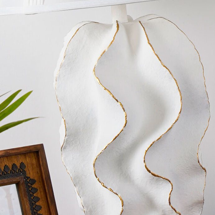 Lampe de table à 1 lumière à base de résine rayée en tissu blanc de luxe moderne 