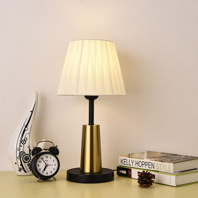 Lampe de table 1 lumière en tissu de fer minimaliste nordique 