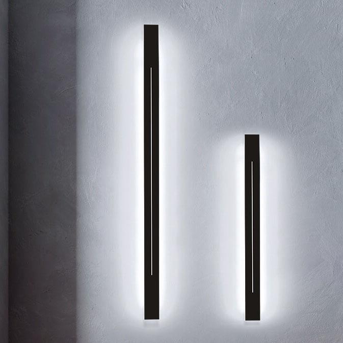 Minimalistische, längliche, stabförmige, 1-flammige LED-Wandleuchte mit 3 farbveränderbaren Acrylfarben 