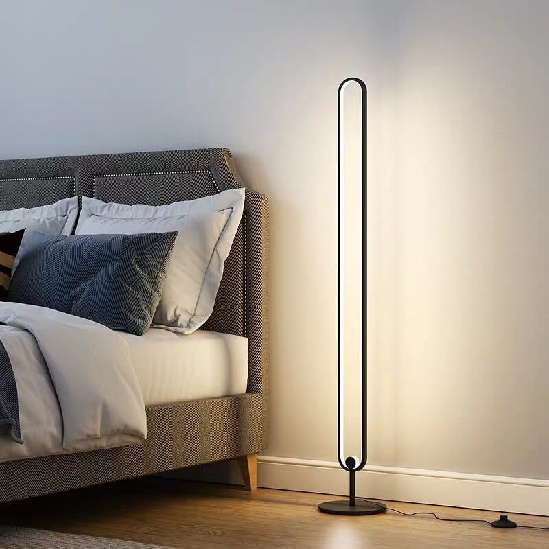 Moderne minimalistische ovale LED-Stehlampe aus Aluminium und Eisen für das Wohnzimmer 