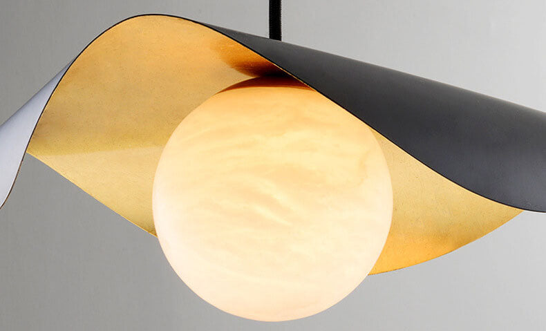 Moderne schwarze Lotusblatt 1-Licht Faux-Marmor-Kugel-Schirm Pendelleuchte 