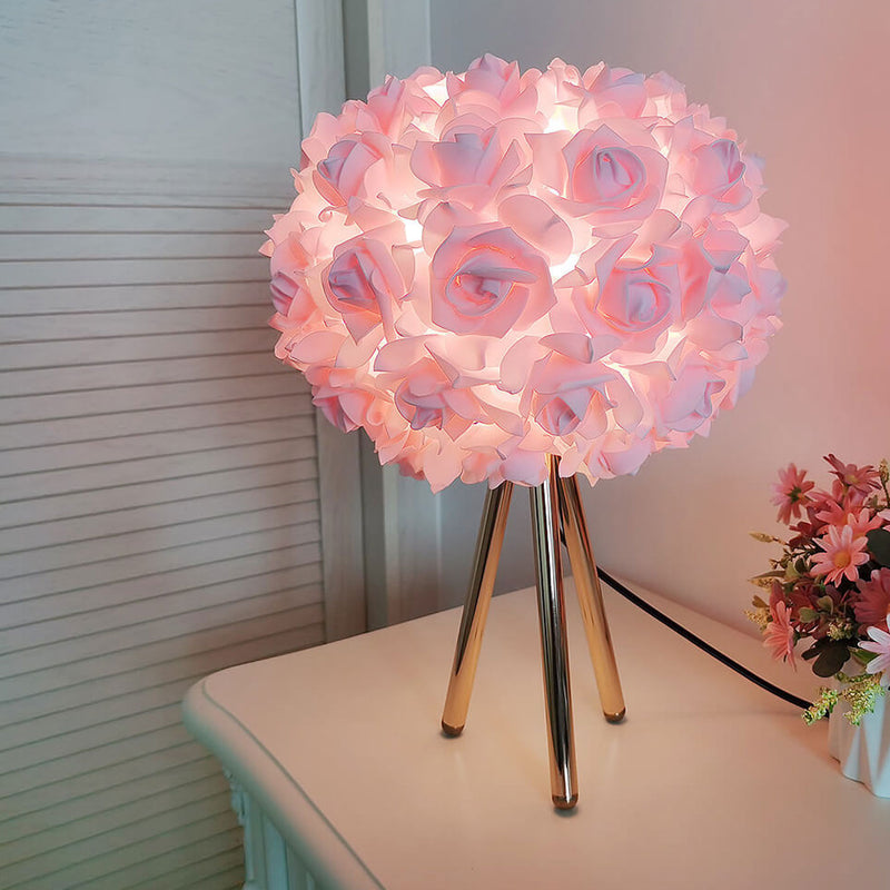 Nordic Creative Rose Metal LED Table Lamp