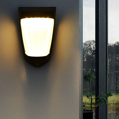 Solar Outdoor Round LED Zaun Wasserdichte Wandleuchte Lampe 