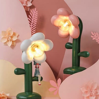 Nordic Creative Floral Greenery 1-Light Table Lamp