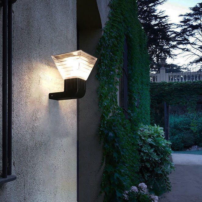 Luz de pared exterior LED solar de plástico y aluminio negro cuadrado moderno 