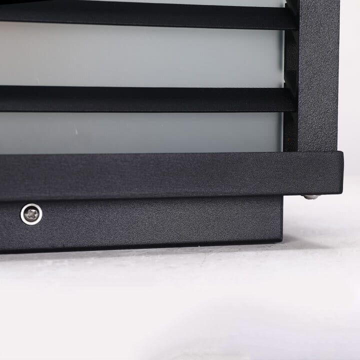 Moderne minimalistische wasserdichte Solar-Quadrat-Aluminium-PC-LED-Pfostenlandschaftsbeleuchtung für den Garten 