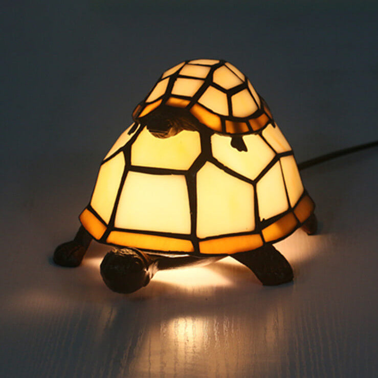 Europäische Tiffany-Schildkröten-Buntglas-1-Licht-Nachtlicht-Tischlampe