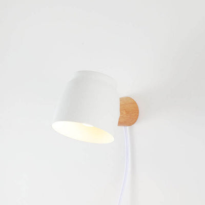 Nordische minimalistische drehbare 1-Licht-Wandleuchte mit Säulenfass 