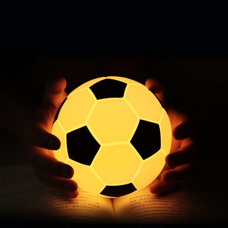 Kreatives Fußball-Silikon-LED-Nachtlicht USB-Ladetischlampe 