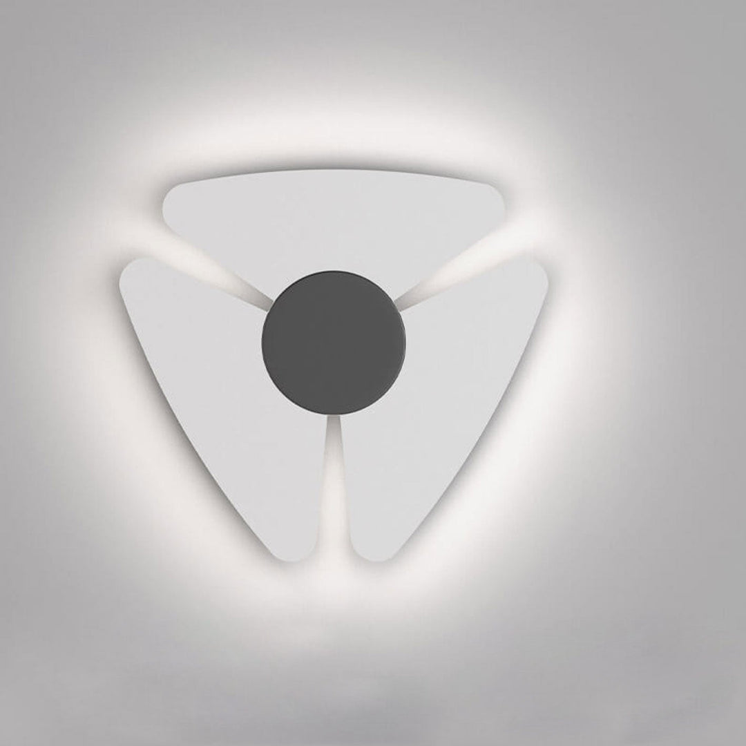 Conception de ventilateur triangulaire créatif nordique Lampe murale LED 