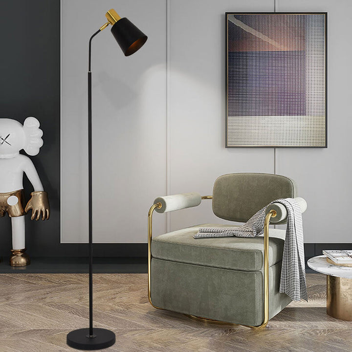 Lámpara de pie de 1 luz con pantalla cónica de hierro minimalista nórdico 