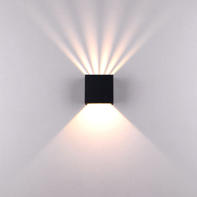 Lampe murale moderne en aluminium carré de couleur unie LED extérieure étanche 