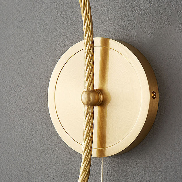 Applique murale Nordic Full Brass Glass Flower à 1 lumière 