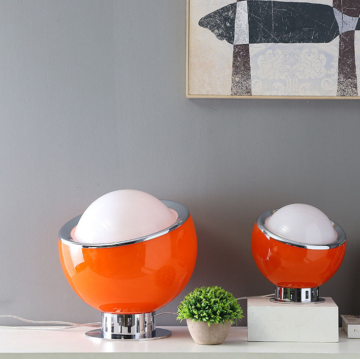 Lampe de table à 1 lumière en verre et fer à tête ronde moderne et colorée 